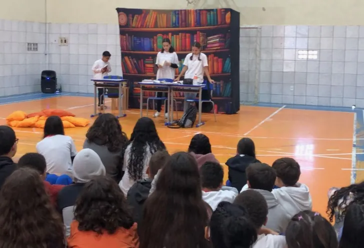 Escolas de Criciúma recebem apresentação em alusão ao Mês de Conscientização do Autismo