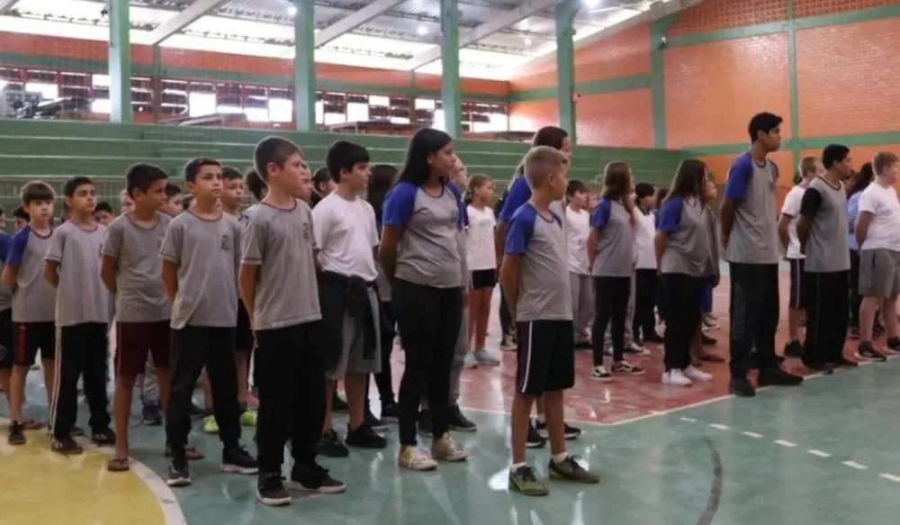 Jorginho Mello desafia a ONU e quer ampliar número de escolas cívico-militares em SC