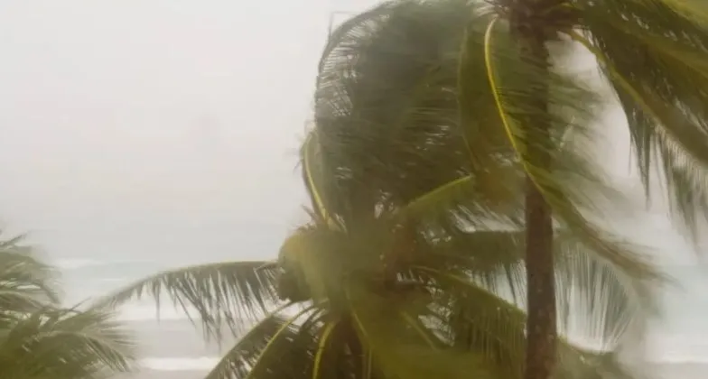 Novo alerta coloca SC e mais seis estados em perigo para vendaval de 100 km/h