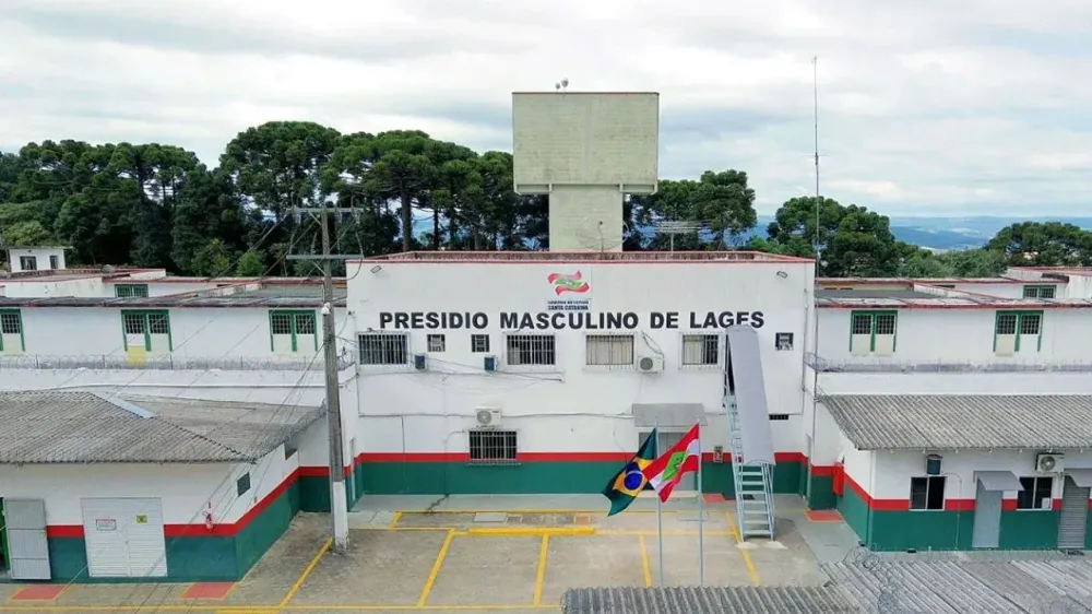 Estado exonera diretor de Presídio de Lages após operação do Gaeco